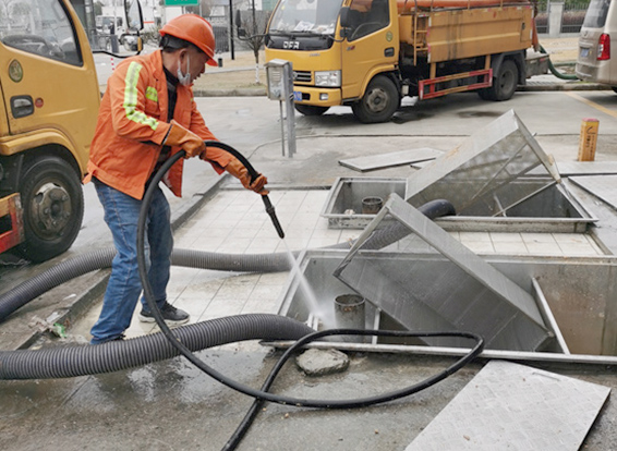 岗巴隔油池清理